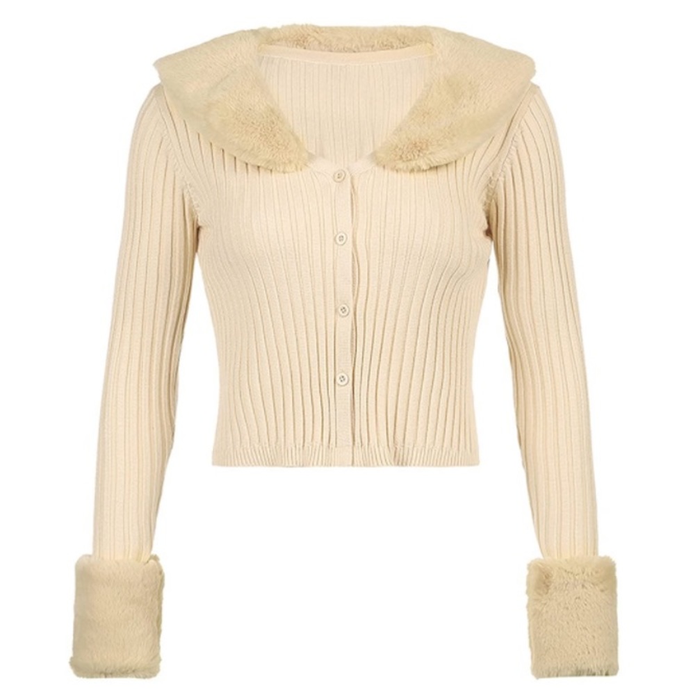 Fluffy long sleeve V-neck with attachable fur
